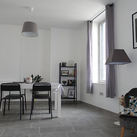 Maison Carree/Coeur Historique De Nimes - Superbe Appt 55M² Bagian luar foto