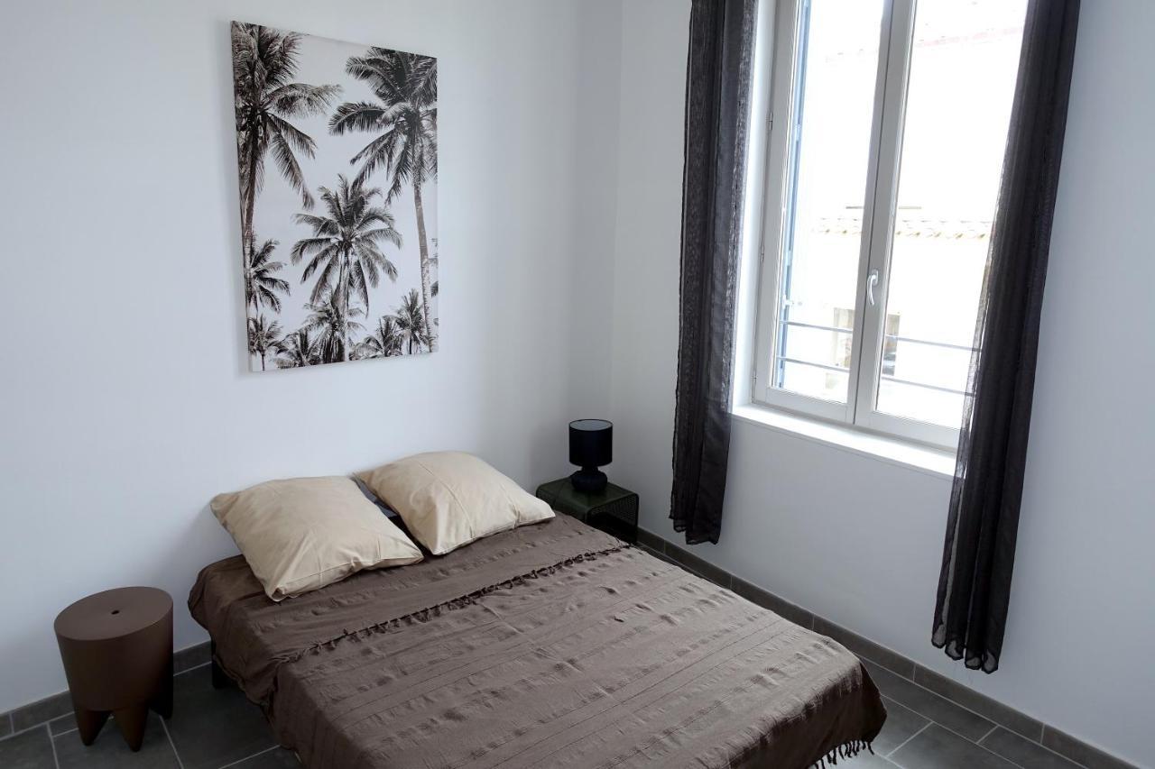 Maison Carree/Coeur Historique De Nimes - Superbe Appt 55M² Bagian luar foto