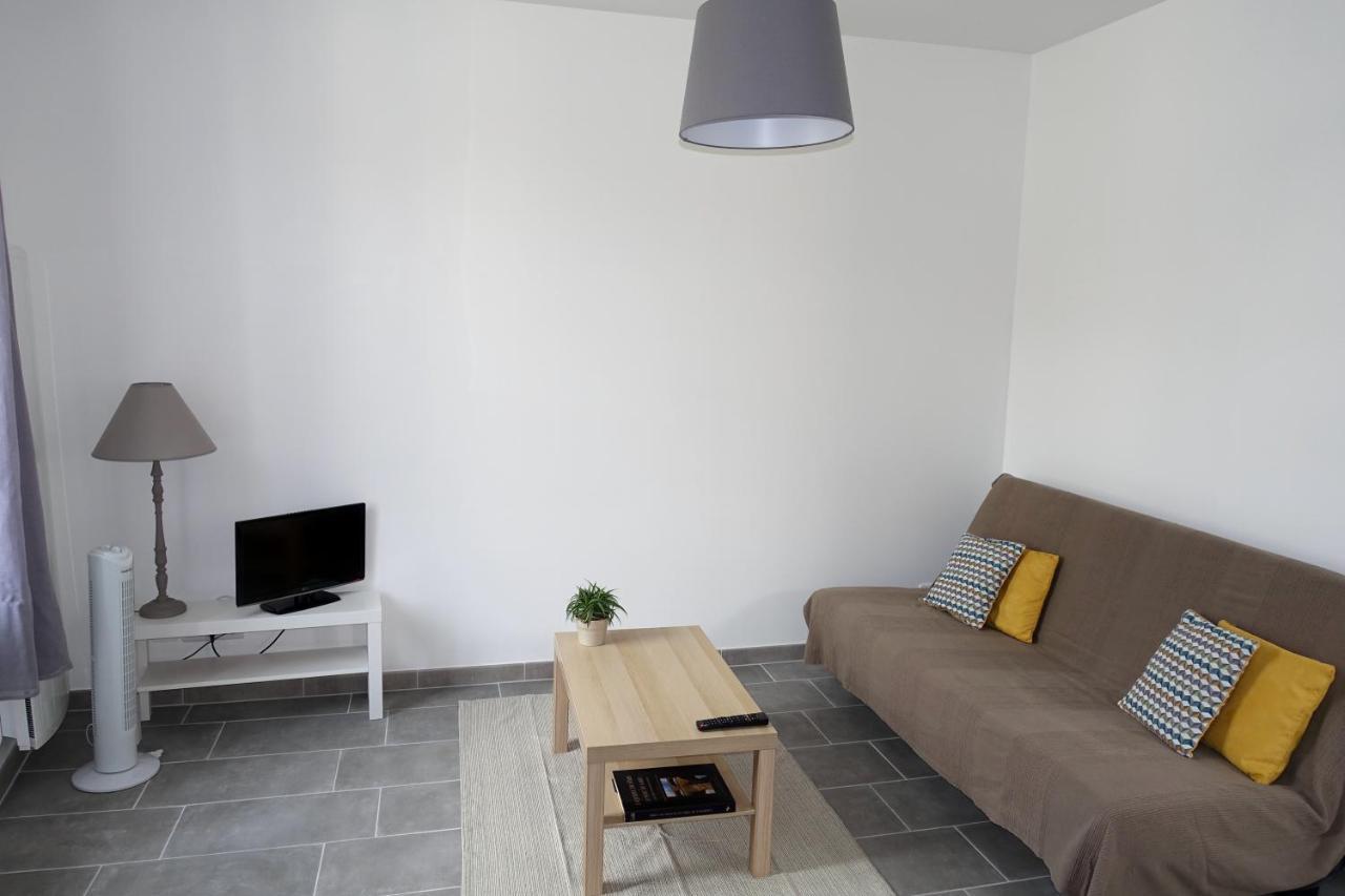 Maison Carree/Coeur Historique De Nimes - Superbe Appt 55M² Bagian luar foto
